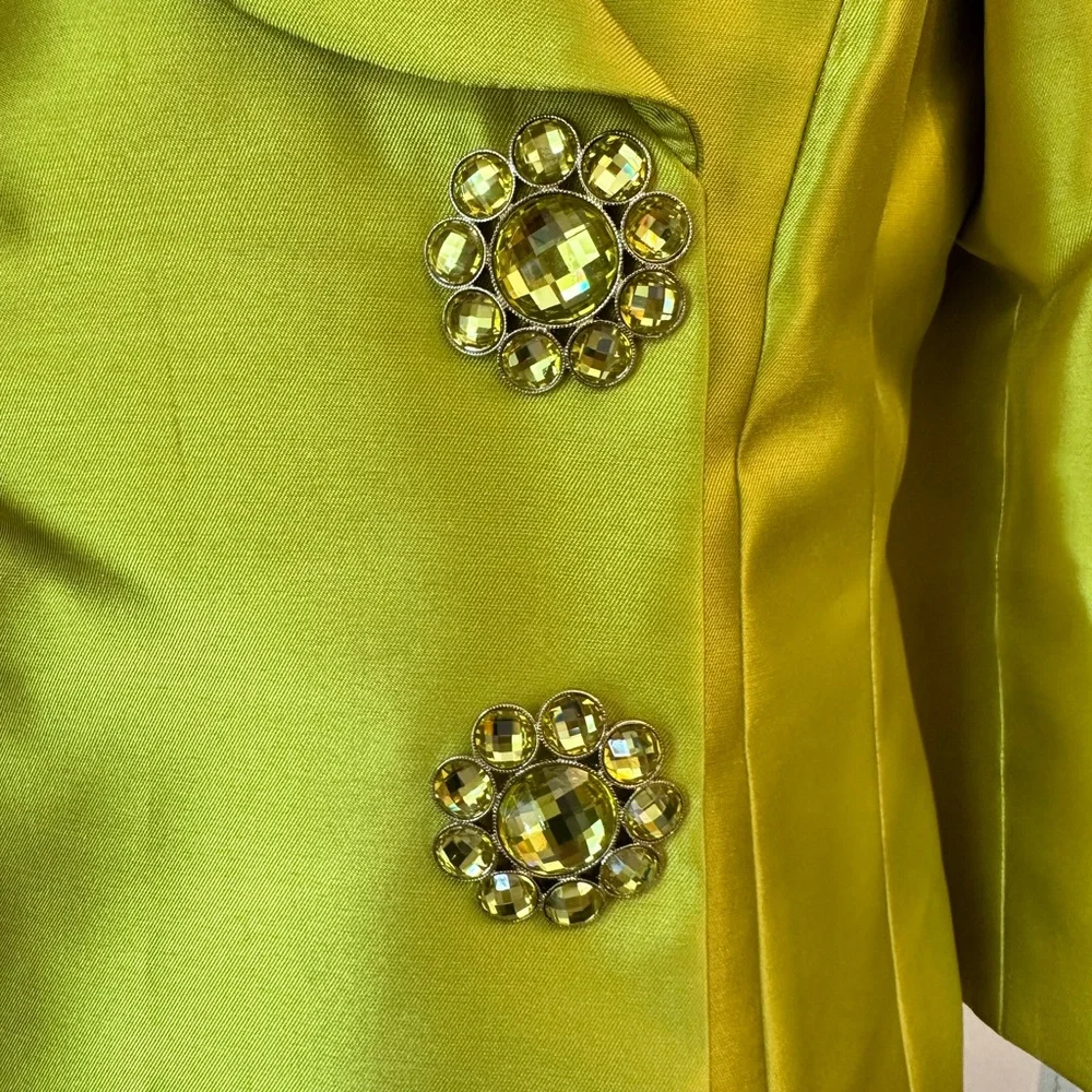 Lily & Taylor New York GORGEOUS LUXURY Women’s Suit 2 pcs Size 6 . Couture - Picture 13 of 17